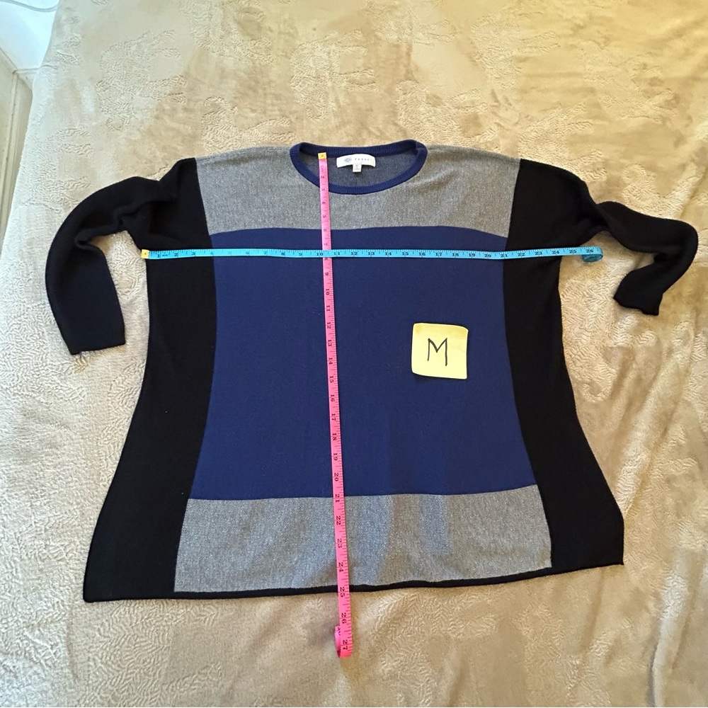 Fever gray blue black long sleeve light colour blocked sweater Size M - Picture 8 of 9